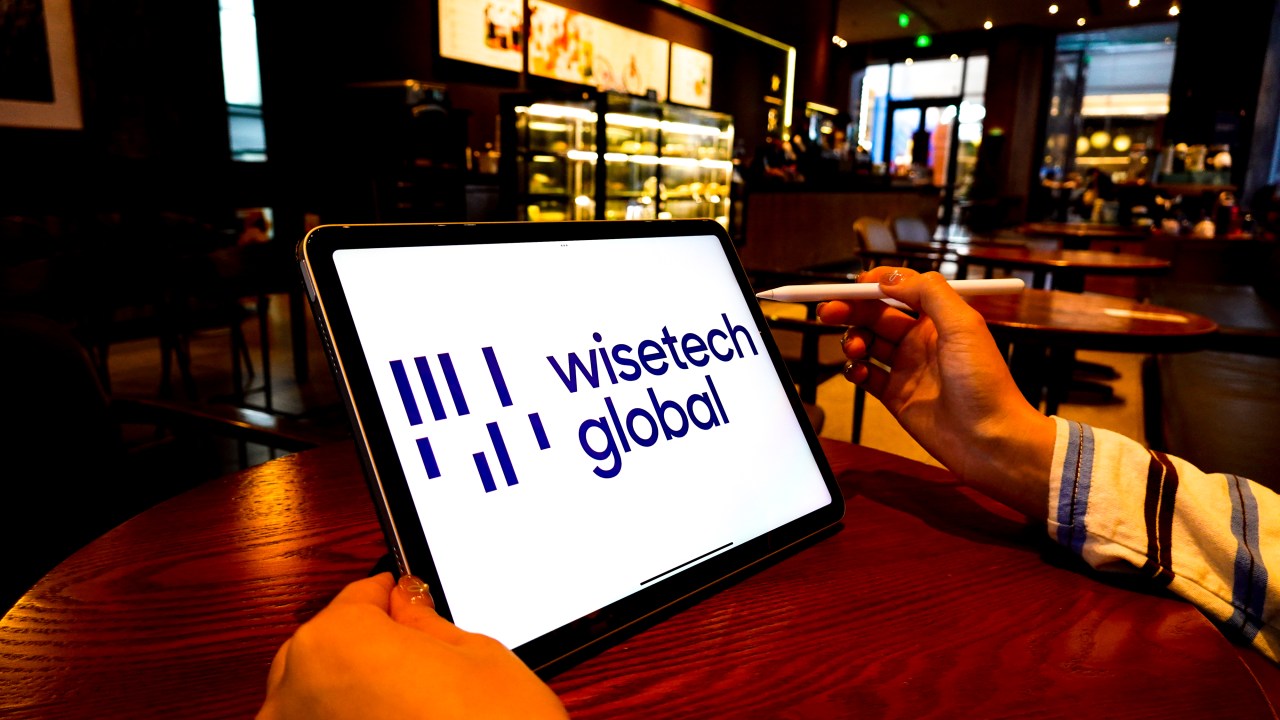 $2.1 Billion Deal: WiseTech Global's Acquisition Of E2open Analyzed $2.1 Billion Deal: WiseTech Global's Acquisition Of E2open Analyzed