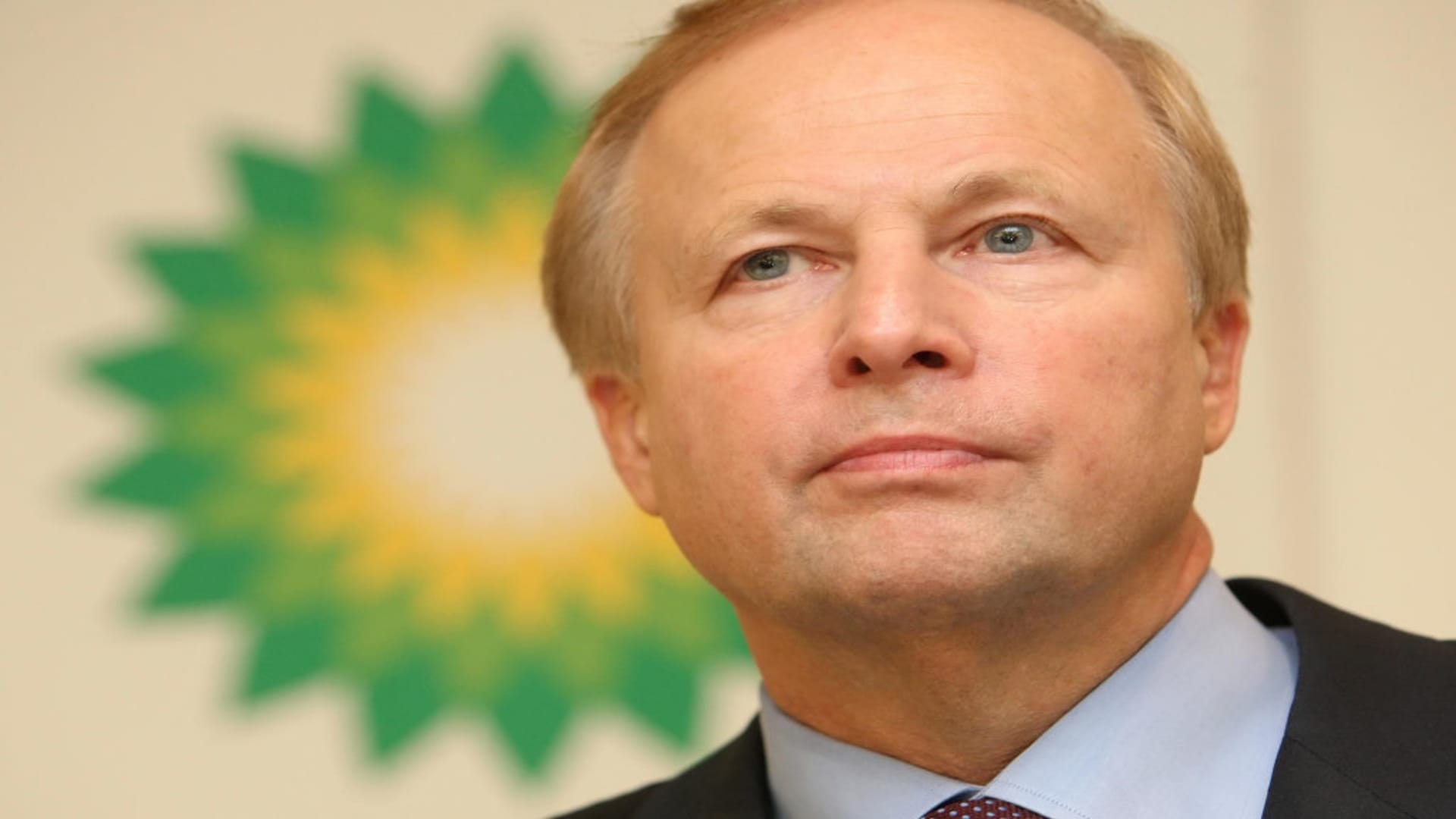 31% Drop In BP Chief Executive's Salary 31% Drop In BP Chief Executive's Salary