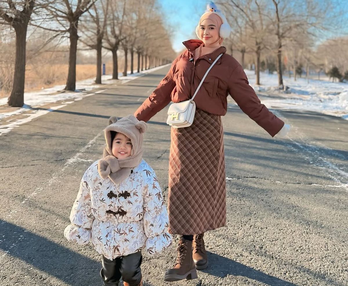 7 Potret: Ria Ricis & Moana Nikmati Lebaran Di Bali Dan Sumba 7 Potret: Ria Ricis & Moana Nikmati Lebaran Di Bali Dan Sumba