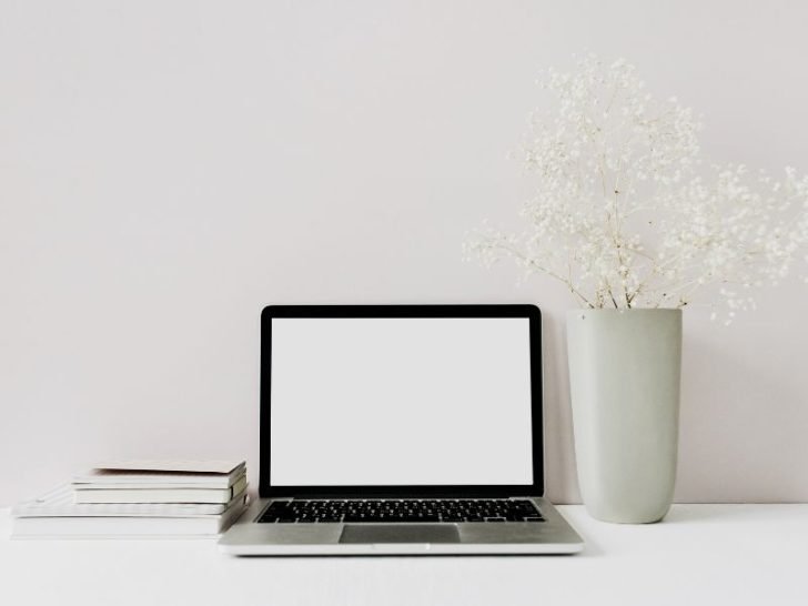 A 30-Day Minimalist Challenge: Declutter Your Life A 30-Day Minimalist Challenge: Declutter Your Life