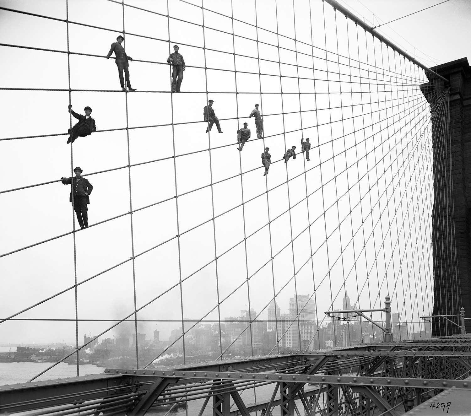 A Comprehensive History Of The Brooklyn Bridge By Barbara Mensch A Comprehensive History Of The Brooklyn Bridge By Barbara Mensch