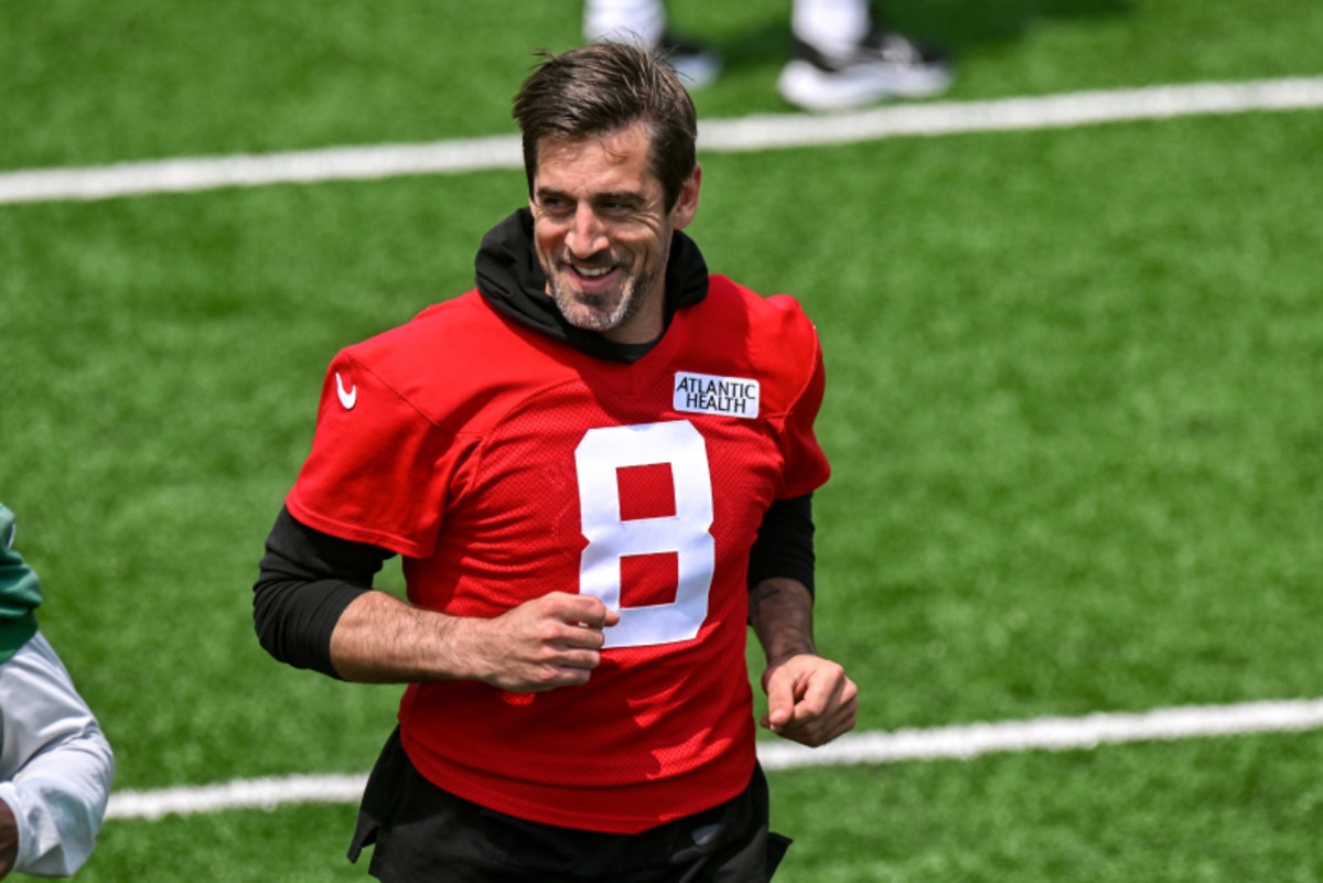 Aaron Rodgers At Steelers Training Camp: Speculation And Analysis Aaron Rodgers At Steelers Training Camp: Speculation And Analysis