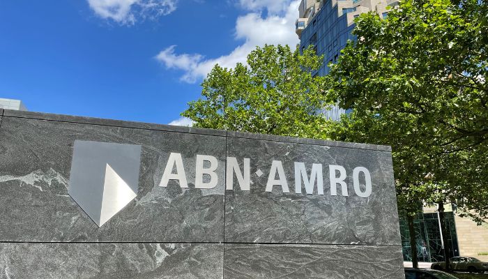 ABN AMRO: Sterke Kwartaalcijfers Stuwen AEX-Koers Omhoog ABN AMRO: Sterke Kwartaalcijfers Stuwen AEX-Koers Omhoog