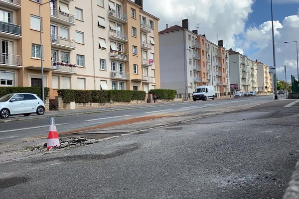 Accident Mortel À Dijon : Un Ouvrier Chute Du 4e Étage Accident Mortel À Dijon : Un Ouvrier Chute Du 4e Étage
