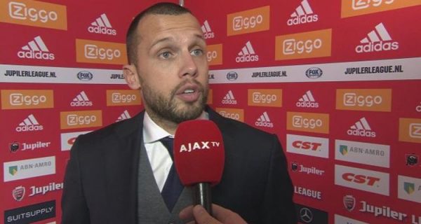 Ajax Zoekt Trainer: Heitinga In Pole Position Ajax Zoekt Trainer: Heitinga In Pole Position