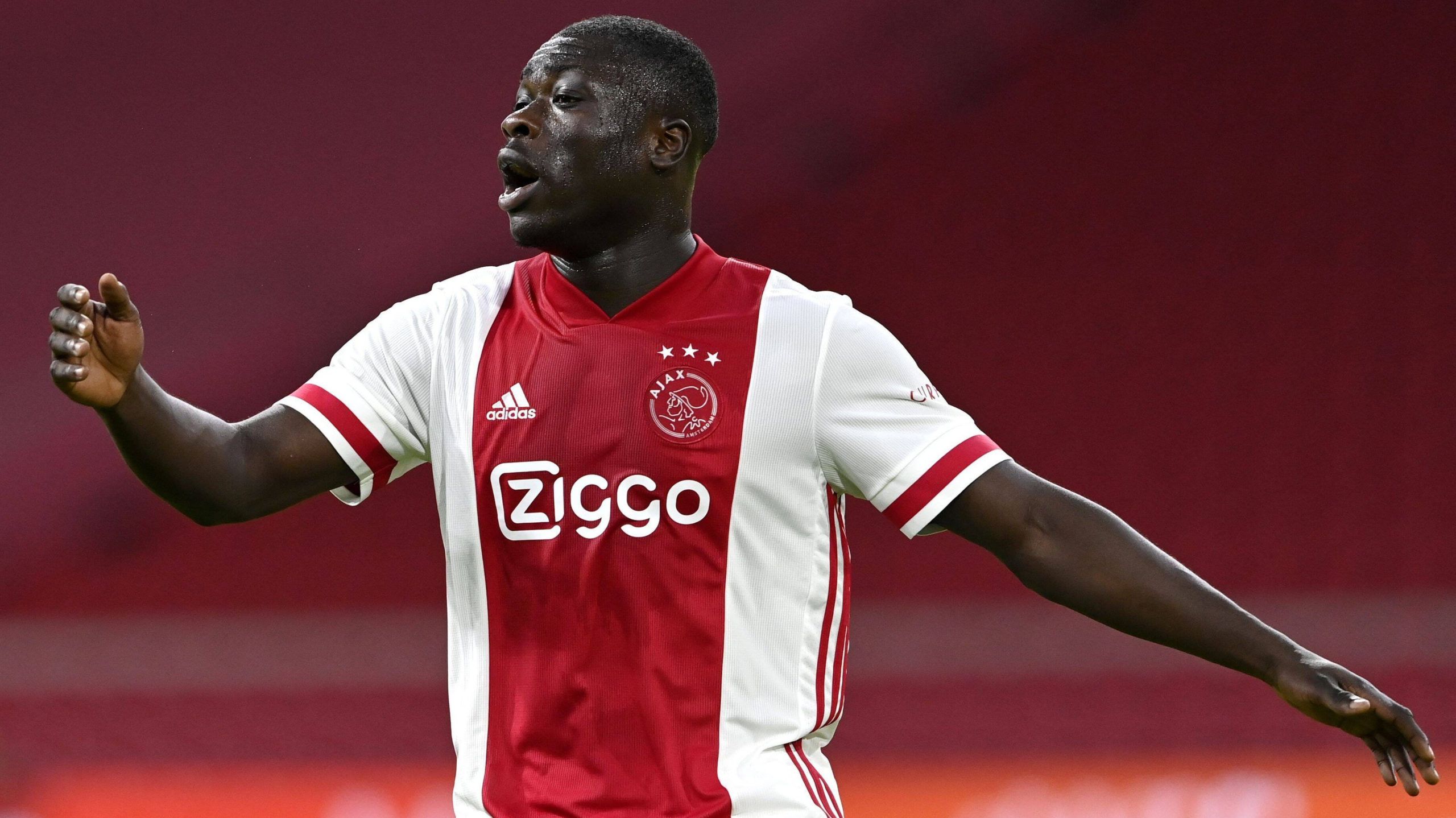 Ajax's Brobbey: The Physical Force Facing Europa League Rivals Ajax's Brobbey: The Physical Force Facing Europa League Rivals