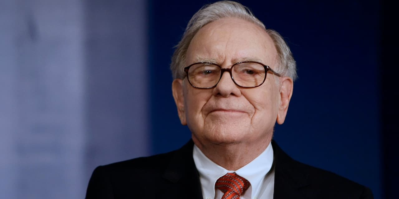Analyzing The Canadian Billionaire: Warren Buffett's Unexpected Successor Analyzing The Canadian Billionaire: Warren Buffett's Unexpected Successor