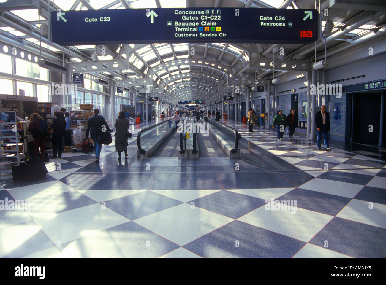 Analyzing The Rivalry: United And American Airlines' Competition At Chicago O'Hare Analyzing The Rivalry: United And American Airlines' Competition At Chicago O'Hare