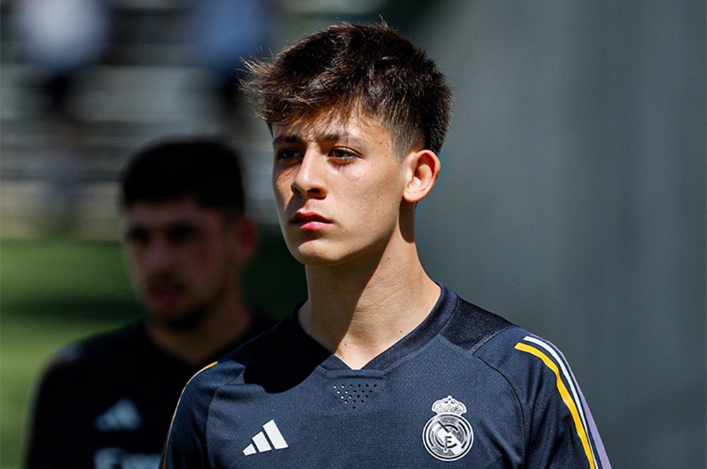 Arda Güler: Real Madrid'in Yeni Teknik Direktörünün Etkisi Arda Güler: Real Madrid'in Yeni Teknik Direktörünün Etkisi
