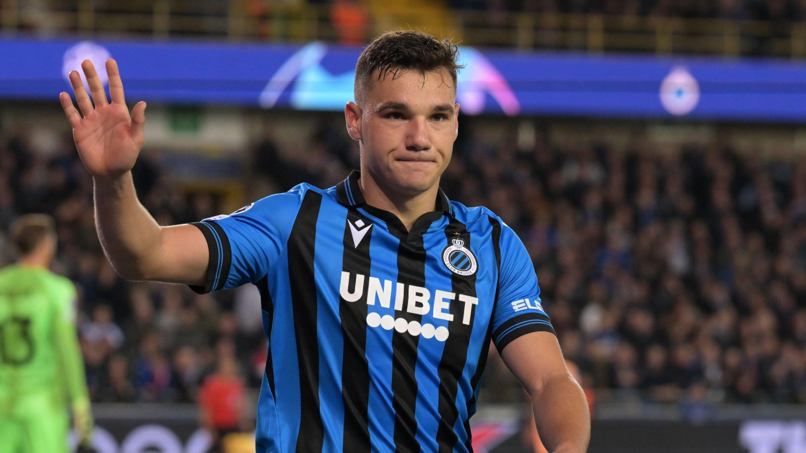 Arsenal Set For Huge Spending Spree: World-Class Striker The Target Arsenal Set For Huge Spending Spree: World-Class Striker The Target