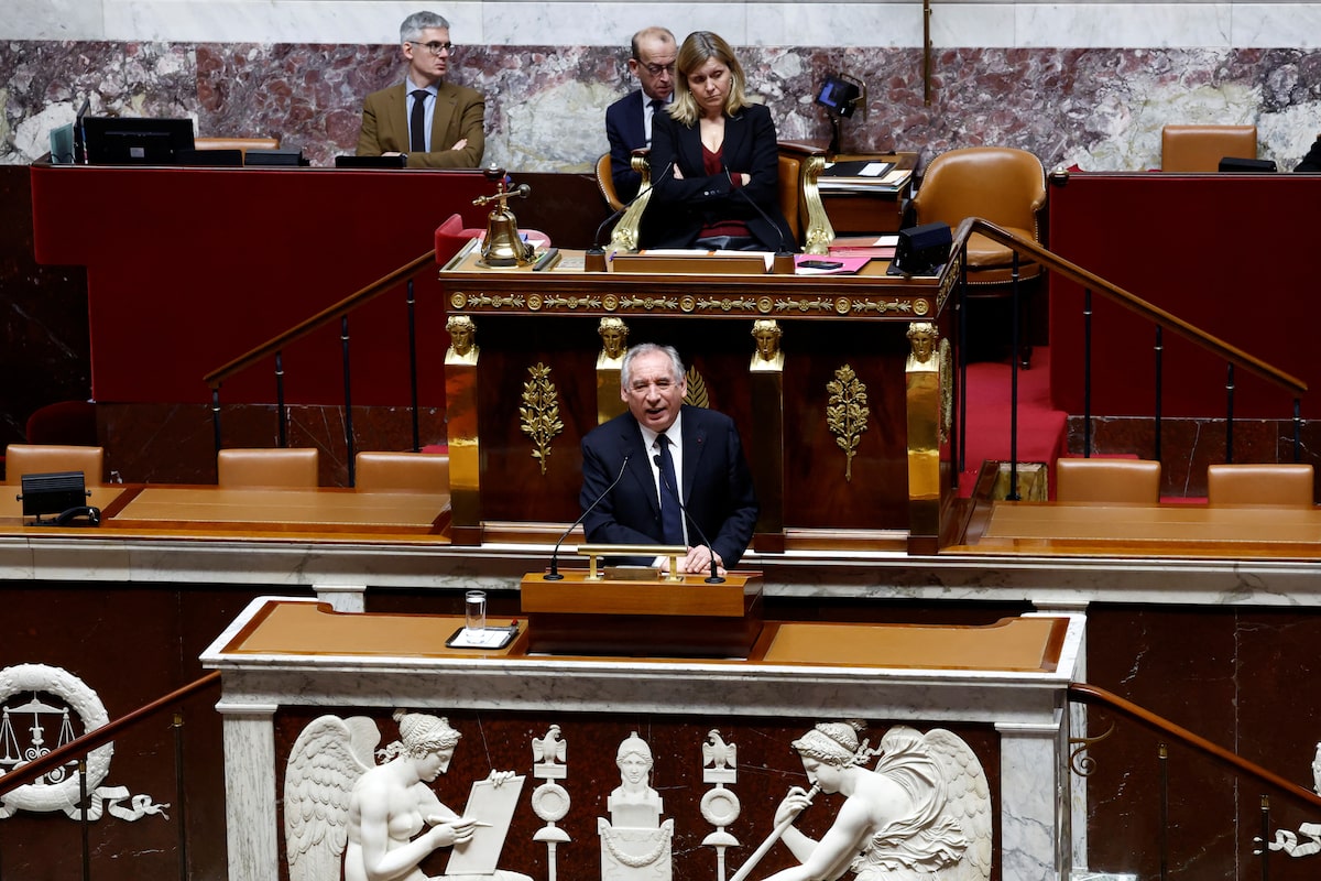 Asylum Minister Faber Survives No-Confidence Vote Asylum Minister Faber Survives No-Confidence Vote