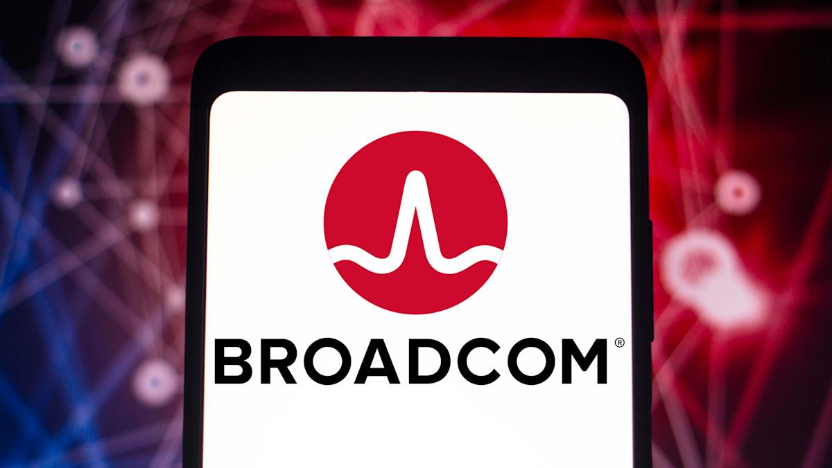 AT&T Sounds Alarm On Broadcom's Extreme VMware Price Increase Proposal AT&T Sounds Alarm On Broadcom's Extreme VMware Price Increase Proposal
