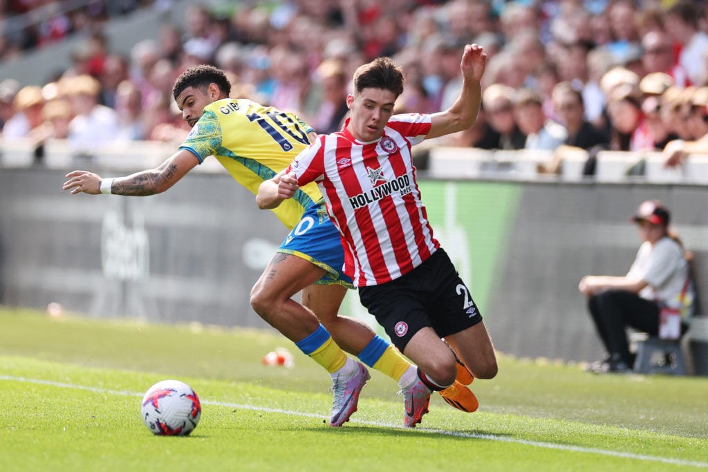 Awoniyi's Impact: Nottingham Forest Defeat Spurs, Claim Third Place Awoniyi's Impact: Nottingham Forest Defeat Spurs, Claim Third Place