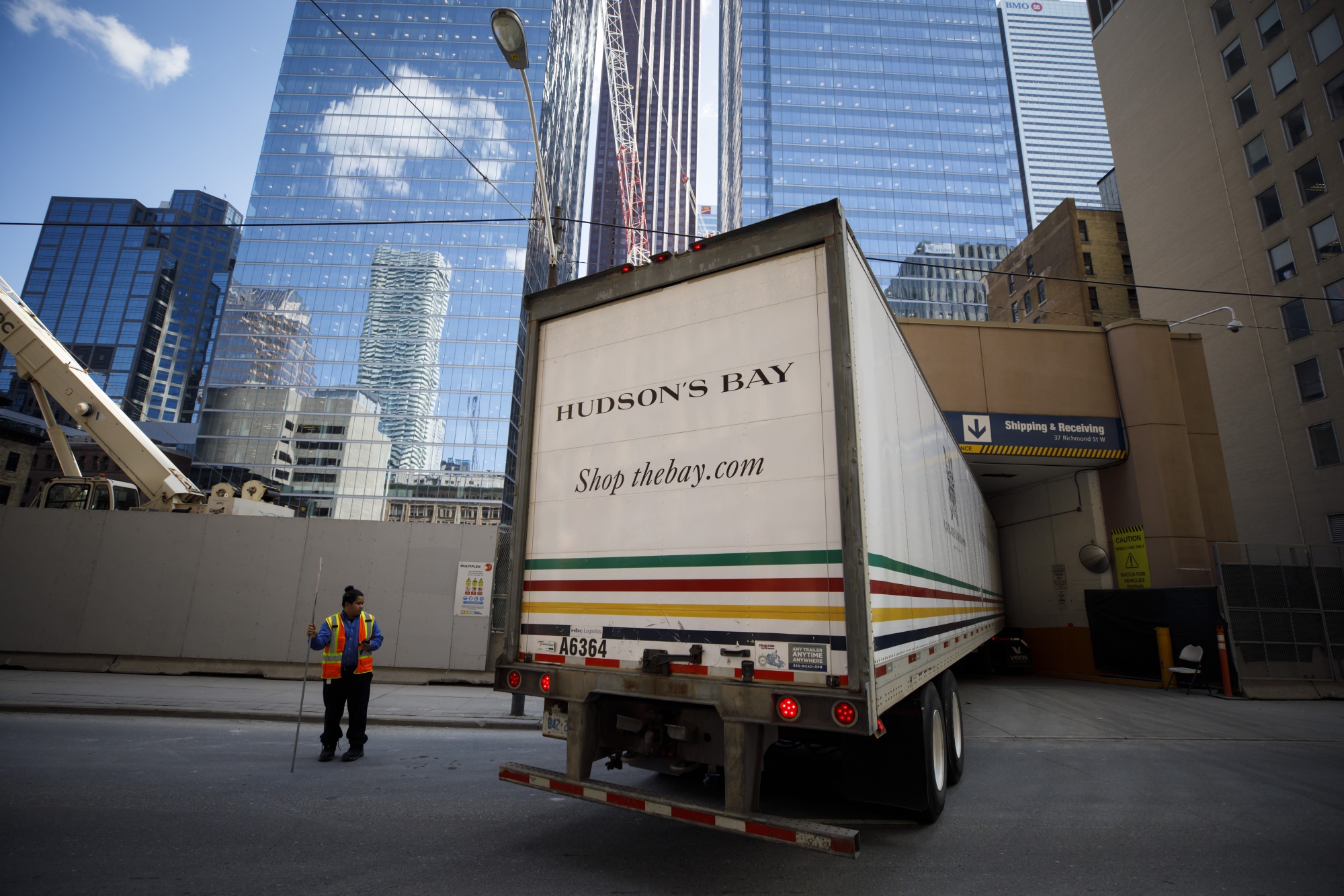 B.C. Billionaire Targets Hudson's Bay Leases For New Shopping Mall B.C. Billionaire Targets Hudson's Bay Leases For New Shopping Mall