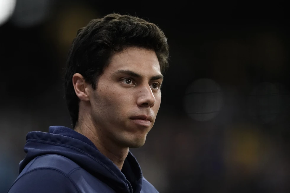 Back From Surgery: Christian Yelich Makes Spring Training Debut Back From Surgery: Christian Yelich Makes Spring Training Debut
