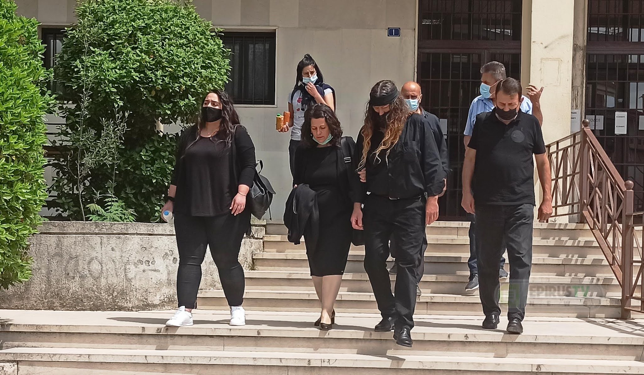 Βαγγέλης Γιακουμάκης Και Η Επιρροή Στην Αυτοεκτίμηση Των Άλλων Βαγγέλης Γιακουμάκης Και Η Επιρροή Στην Αυτοεκτίμηση Των Άλλων