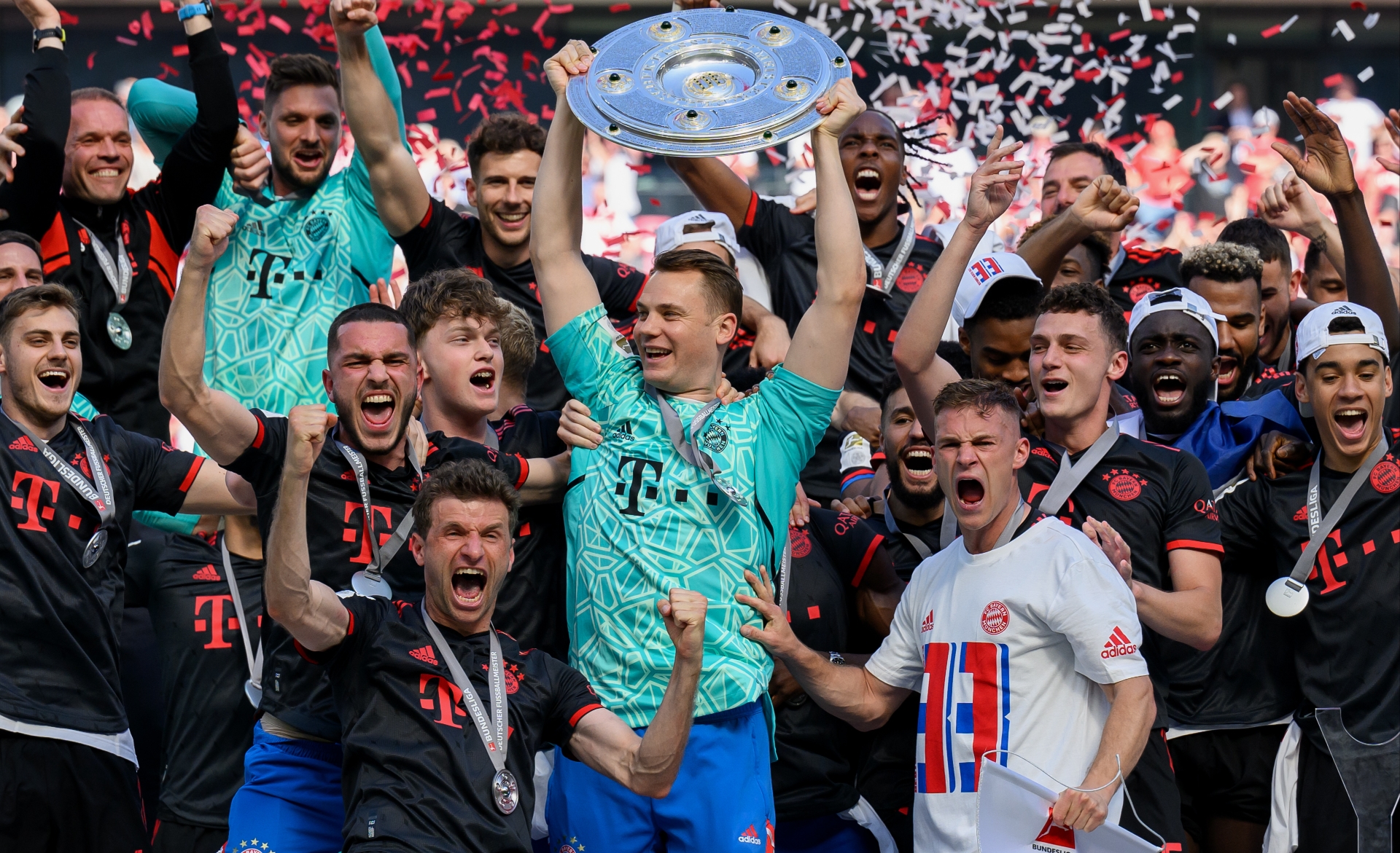 Bayern Munich's Bundesliga Triumph: Müller's Farewell Home Win Bayern Munich's Bundesliga Triumph: Müller's Farewell Home Win