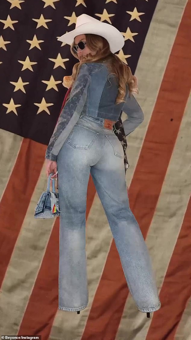 Beyoncé's Beyoncé's