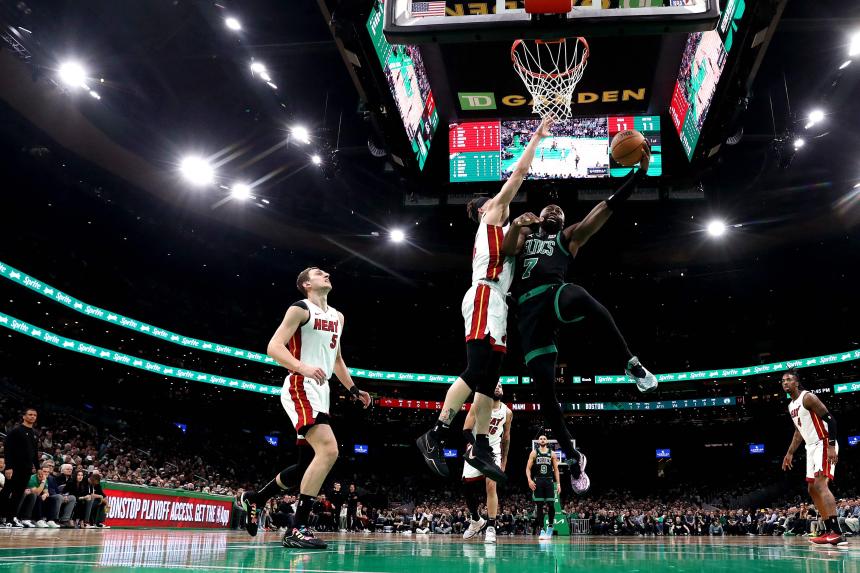 Boston Celtics Clinch Division: Blowout Victory Boston Celtics Clinch Division: Blowout Victory