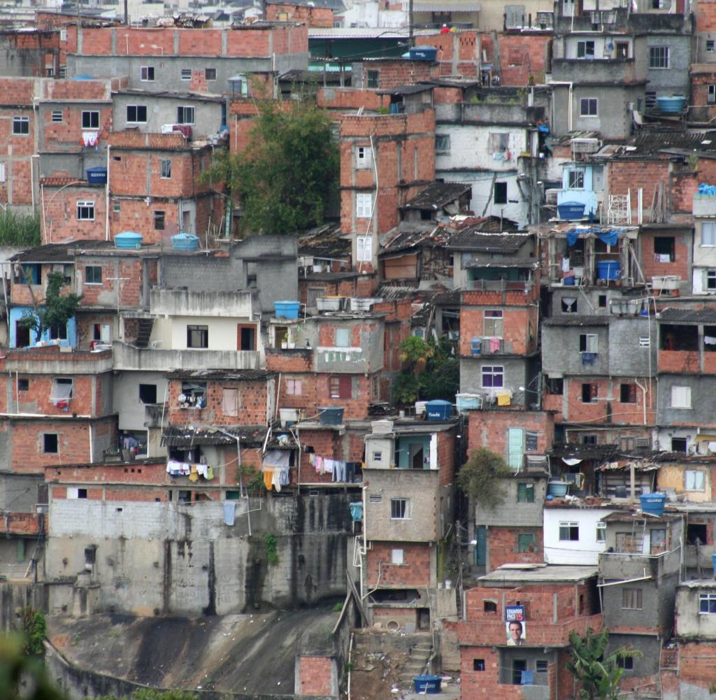Brasilien: Attraktivität Von Favelas Für Emiratische Investoren Brasilien: Attraktivität Von Favelas Für Emiratische Investoren