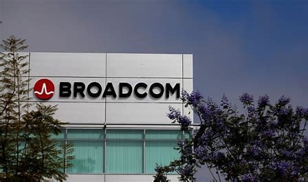 Broadcom's VMware Acquisition: AT&T Faces A Staggering 1,050% Price Increase Broadcom's VMware Acquisition: AT&T Faces A Staggering 1,050% Price Increase