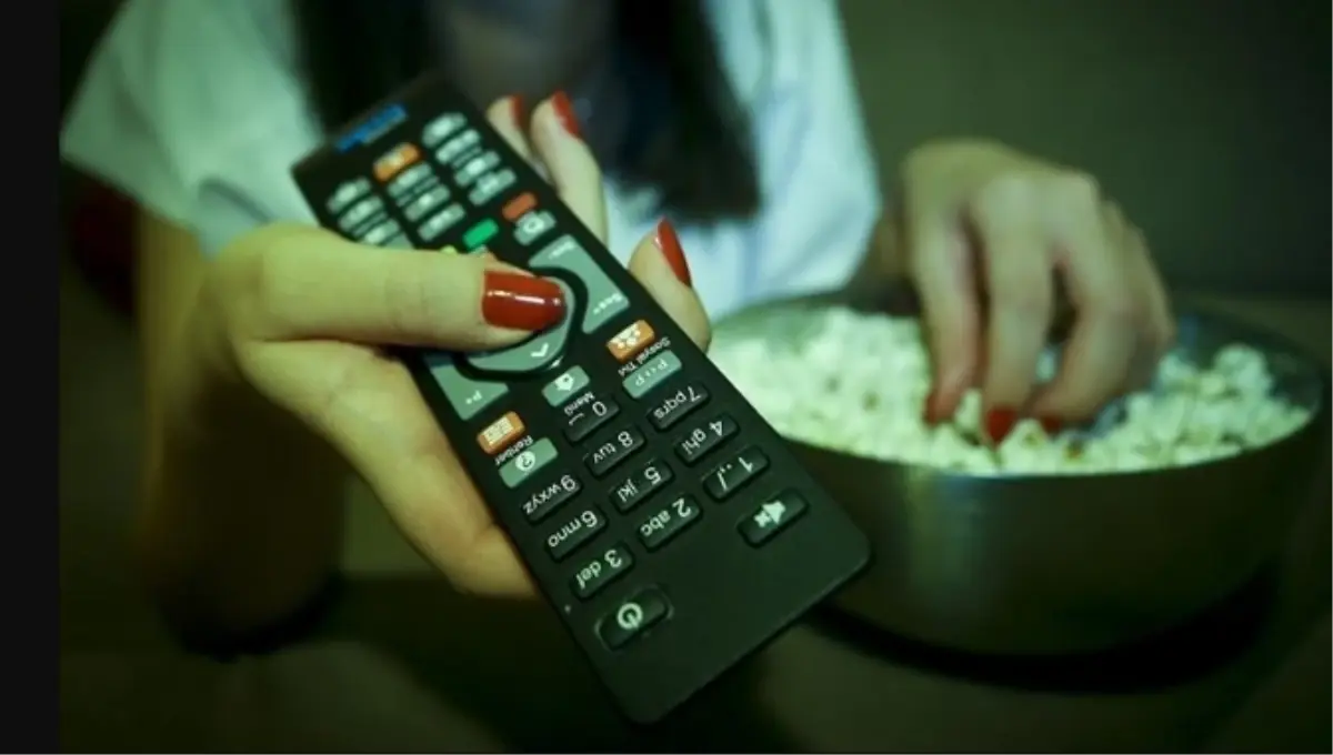 Bu Akşamki Diziler: 7 Nisan Pazartesi TV Programı Rehberi Bu Akşamki Diziler: 7 Nisan Pazartesi TV Programı Rehberi