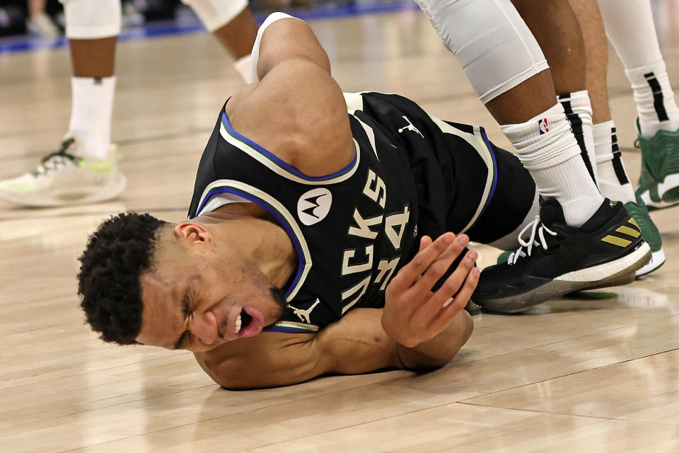 Bucks Collapse Leads To Giannis Antetokounmpo Post-Game Incident Bucks Collapse Leads To Giannis Antetokounmpo Post-Game Incident