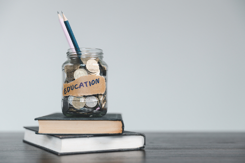 Buying A House: Managing Student Loan Debt Effectively Buying A House: Managing Student Loan Debt Effectively
