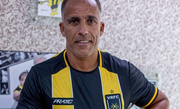 Camisa 10 Nos Emirados Árabes: Ex-jogador Do Vasco Mira Copa De 2026 Camisa 10 Nos Emirados Árabes: Ex-jogador Do Vasco Mira Copa De 2026