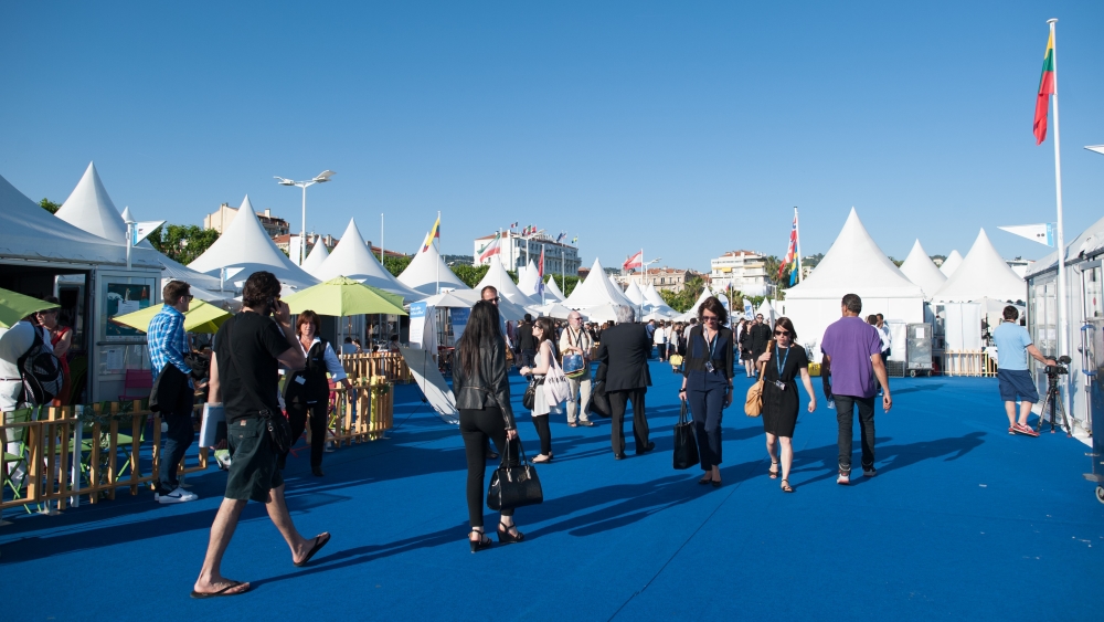 Cannes Film Market: Studiocanal Acquires Rights To Cedric Klapisch's Cannes Film Market: Studiocanal Acquires Rights To Cedric Klapisch's