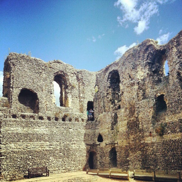 Canterbury Castle Finds New Owner For $705,499 Canterbury Castle Finds New Owner For $705,499