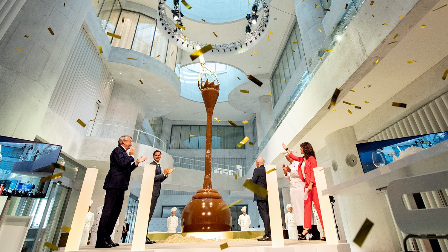Central London Welcomes Lindt's New Chocolate Destination Central London Welcomes Lindt's New Chocolate Destination