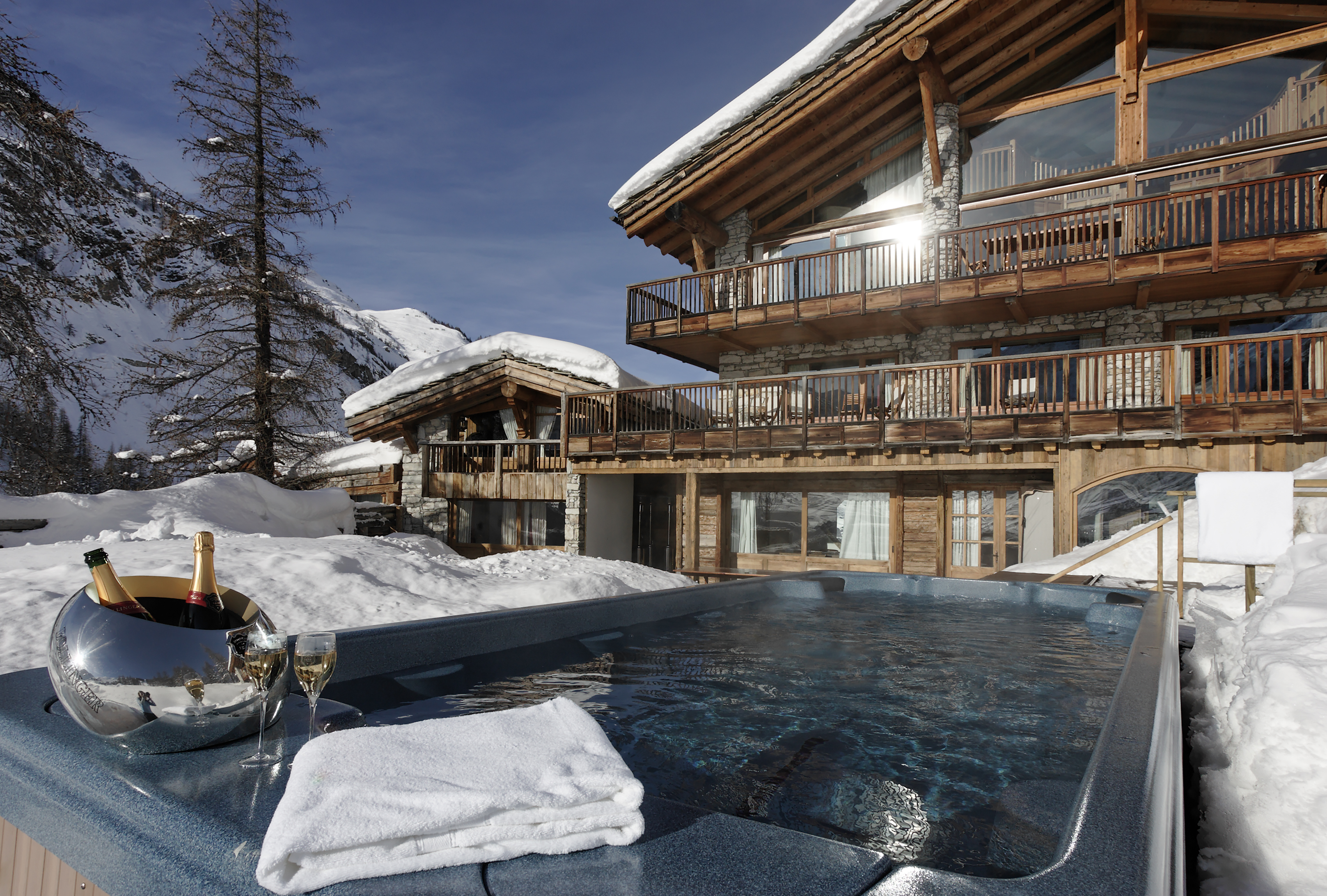 Chalet Girls: Unveiling The Reality Of Luxury Ski Resorts Chalet Girls: Unveiling The Reality Of Luxury Ski Resorts