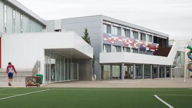 Colegios De Aragón: 58 Centros Educativos Que Podrían Ir A Sorteo Colegios De Aragón: 58 Centros Educativos Que Podrían Ir A Sorteo