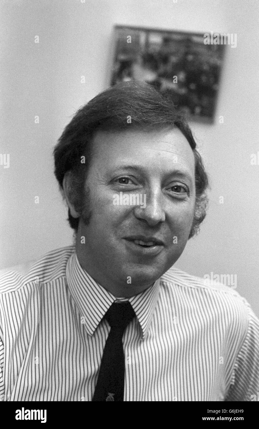 Comparing The Approaches Of Rachel Reeves And Arthur Scargill Comparing The Approaches Of Rachel Reeves And Arthur Scargill