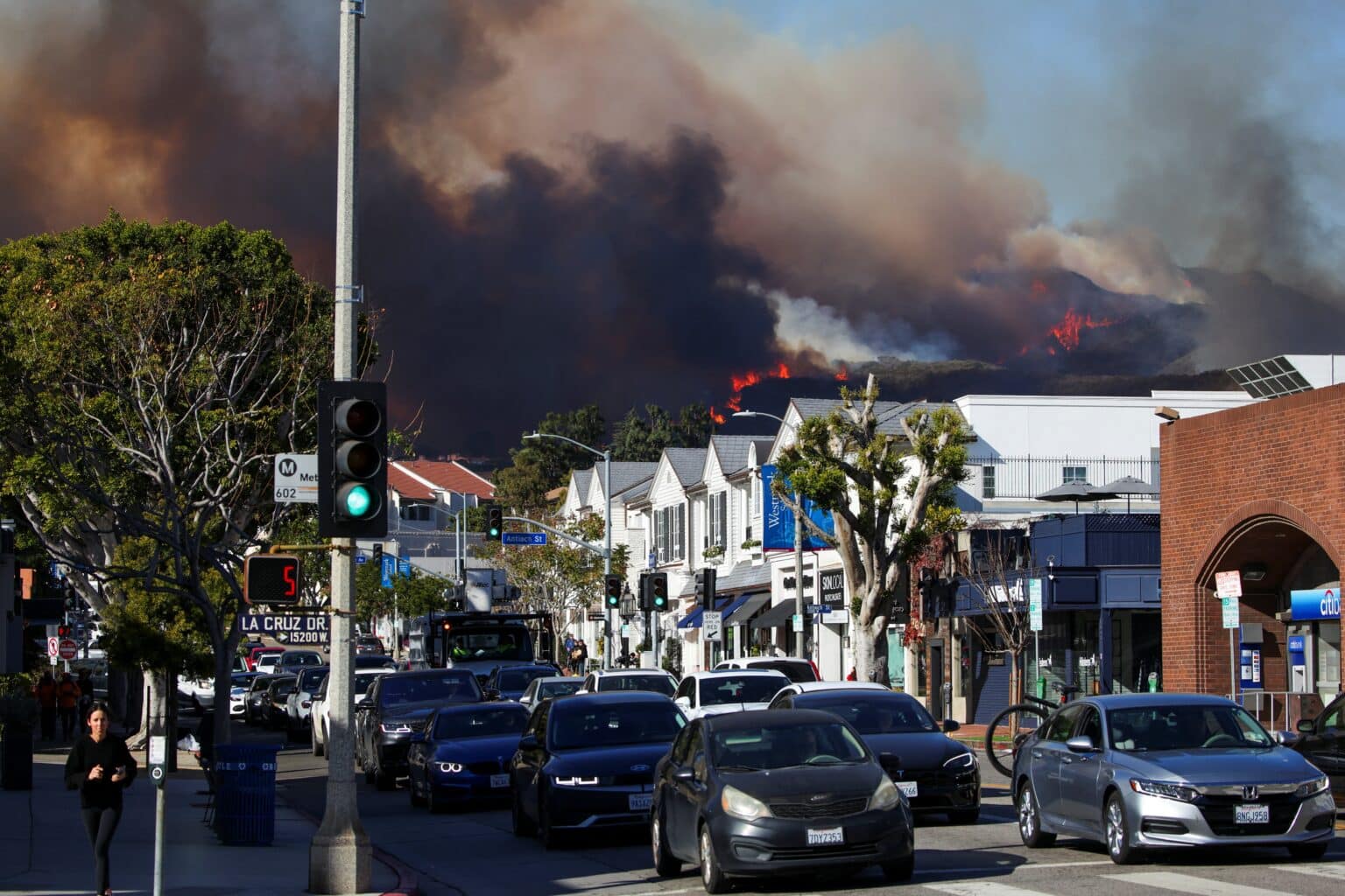 Complete List: Celebrities Affected By The Devastating LA Palisades Fires Complete List: Celebrities Affected By The Devastating LA Palisades Fires