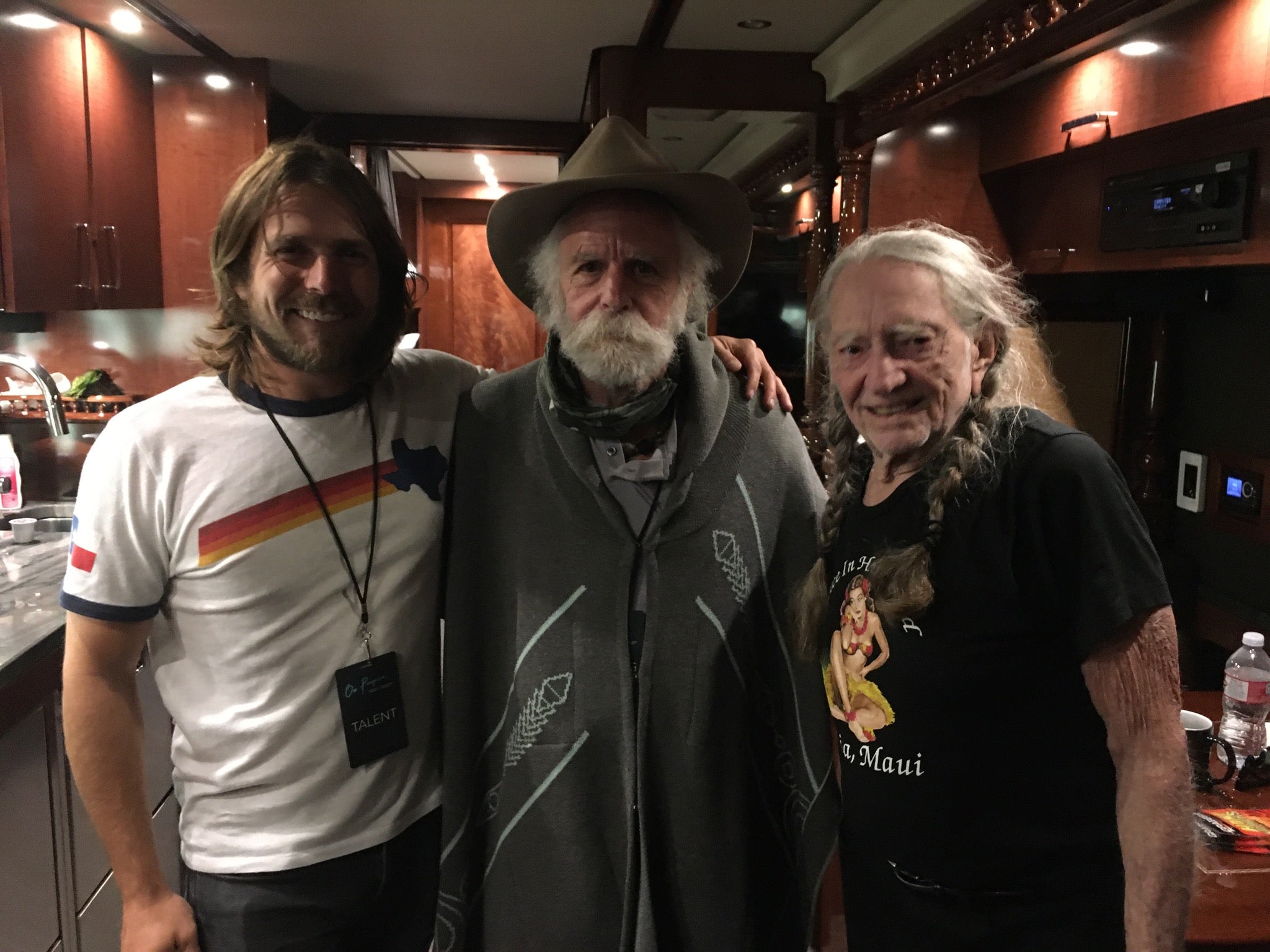 Concerns For Willie Nelson's Well-being Amidst Heavy Touring Concerns For Willie Nelson's Well-being Amidst Heavy Touring