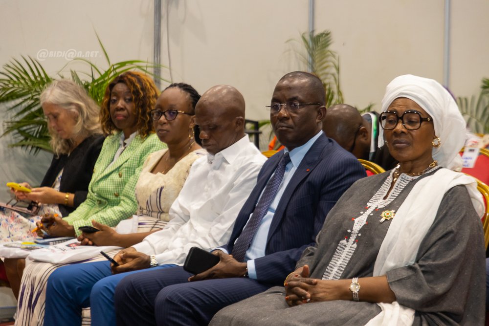 Conférence De Presse : 15ème Salon International Du Livre D'Abidjan Conférence De Presse : 15ème Salon International Du Livre D'Abidjan