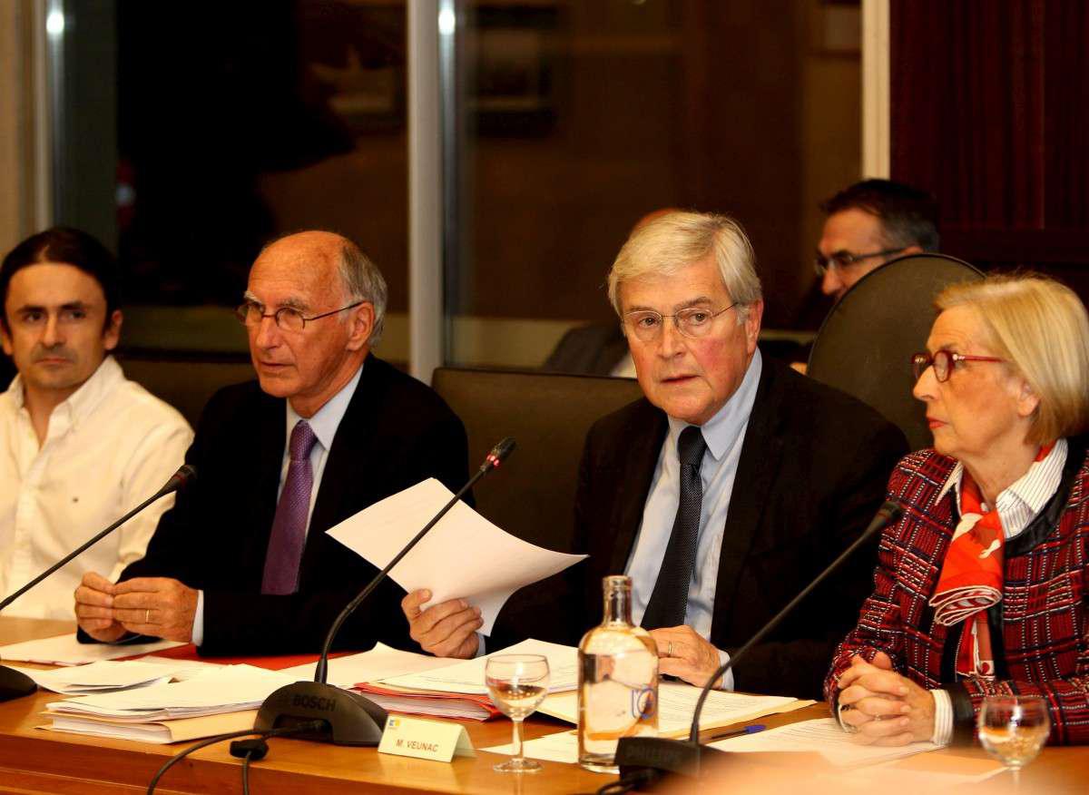 Conseil Municipal De Biarritz: Débat Sur Le Budget, Logements Saisonniers Et Sainte-Eugénie Conseil Municipal De Biarritz: Débat Sur Le Budget, Logements Saisonniers Et Sainte-Eugénie