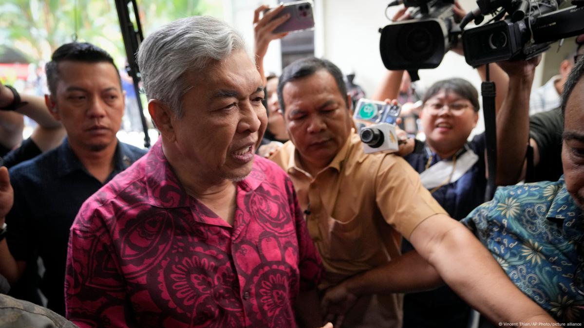 Corruption Charges Against Retired Four-Star Admiral: The Full Story Corruption Charges Against Retired Four-Star Admiral: The Full Story