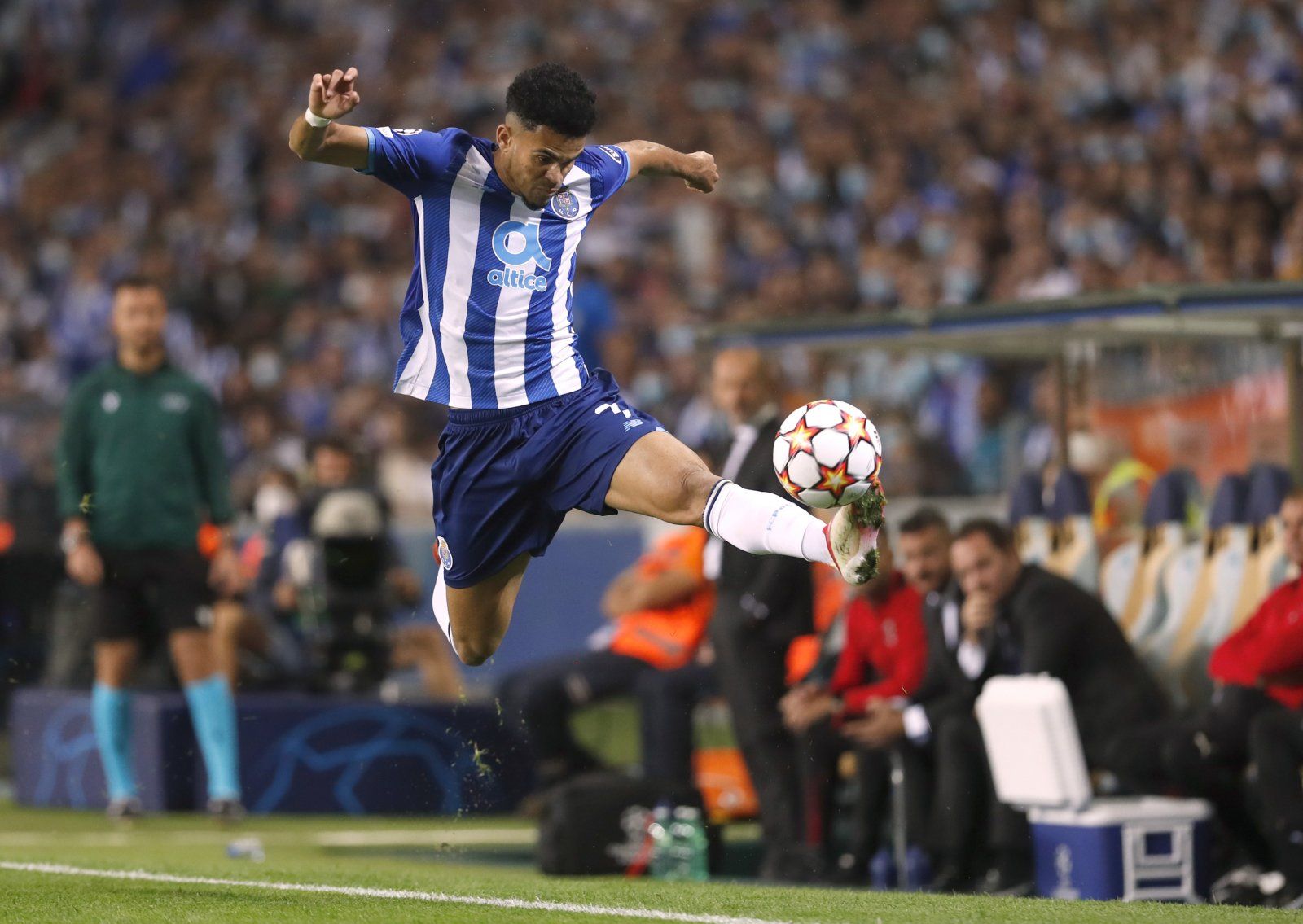 Could Luis Diaz Join Arsenal? Transfer Speculation Mounts Could Luis Diaz Join Arsenal? Transfer Speculation Mounts