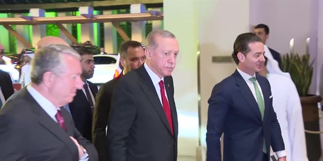 Cumhurbaşkanı Erdoğan'ın Birleşik Arap Emirlikleri Devlet Başkanı Ile Telefon Diplomasi Cumhurbaşkanı Erdoğan'ın Birleşik Arap Emirlikleri Devlet Başkanı Ile Telefon Diplomasi