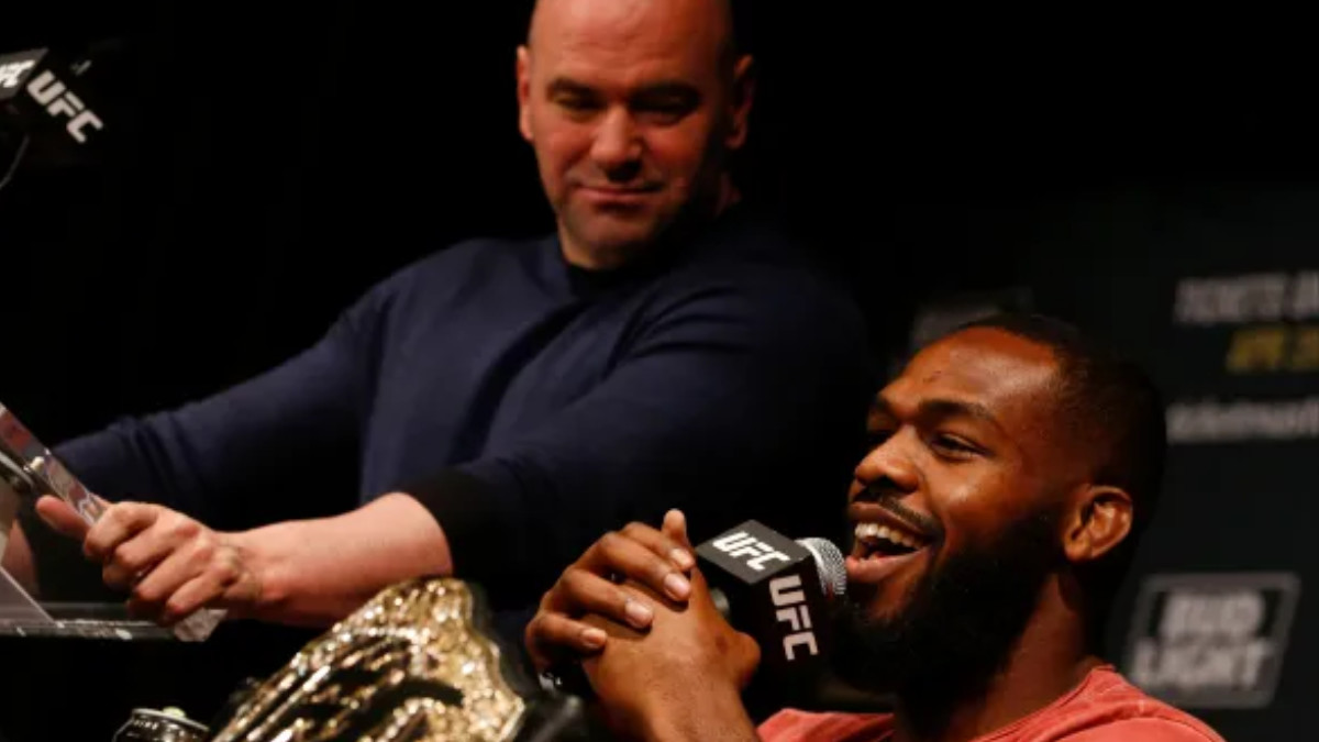 Dana White Faces Pressure: UFC Vet Demands $29 Million For Jon Jones Fight Dana White Faces Pressure: UFC Vet Demands $29 Million For Jon Jones Fight