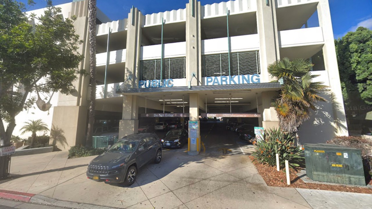 Darwin Teen Arrested: Shop Owner Stabbed During Robbery In Nightcliff Darwin Teen Arrested: Shop Owner Stabbed During Robbery In Nightcliff