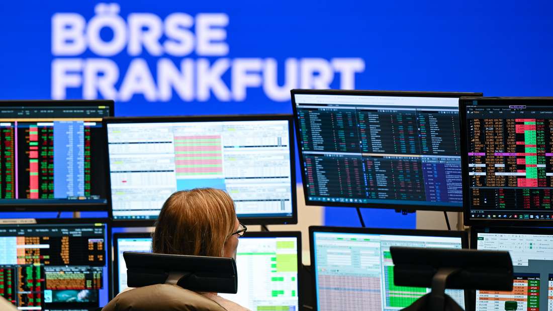 DAX Falls Below 24,000: Frankfurt Stock Market Closing Report