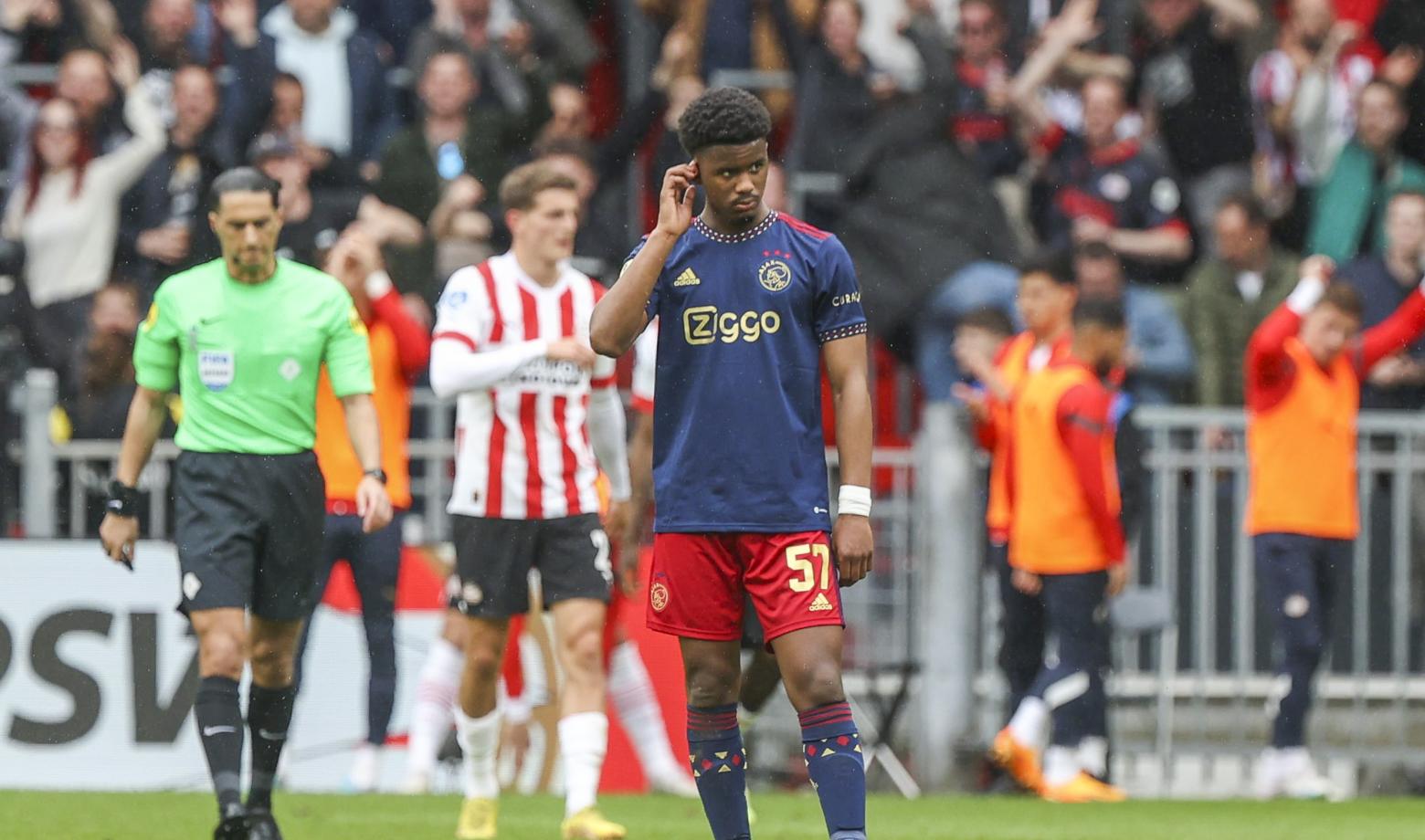 De Ideale Ajax Trainer Volgens Van Hanegem De Ideale Ajax Trainer Volgens Van Hanegem