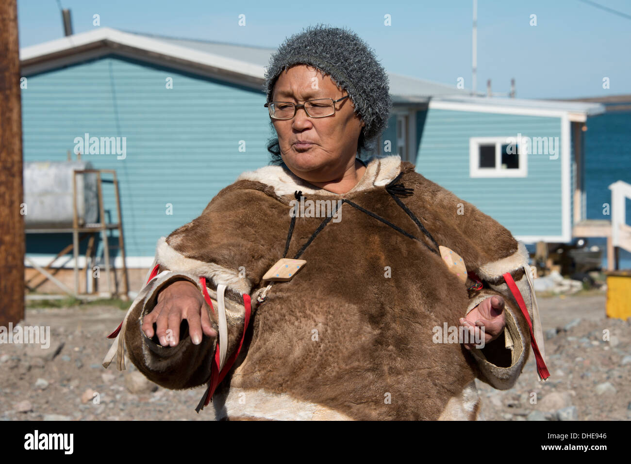 Découverte D'Arnarulunguaq: Contributions D'une Femme Inuite Remarquable Découverte D'Arnarulunguaq: Contributions D'une Femme Inuite Remarquable