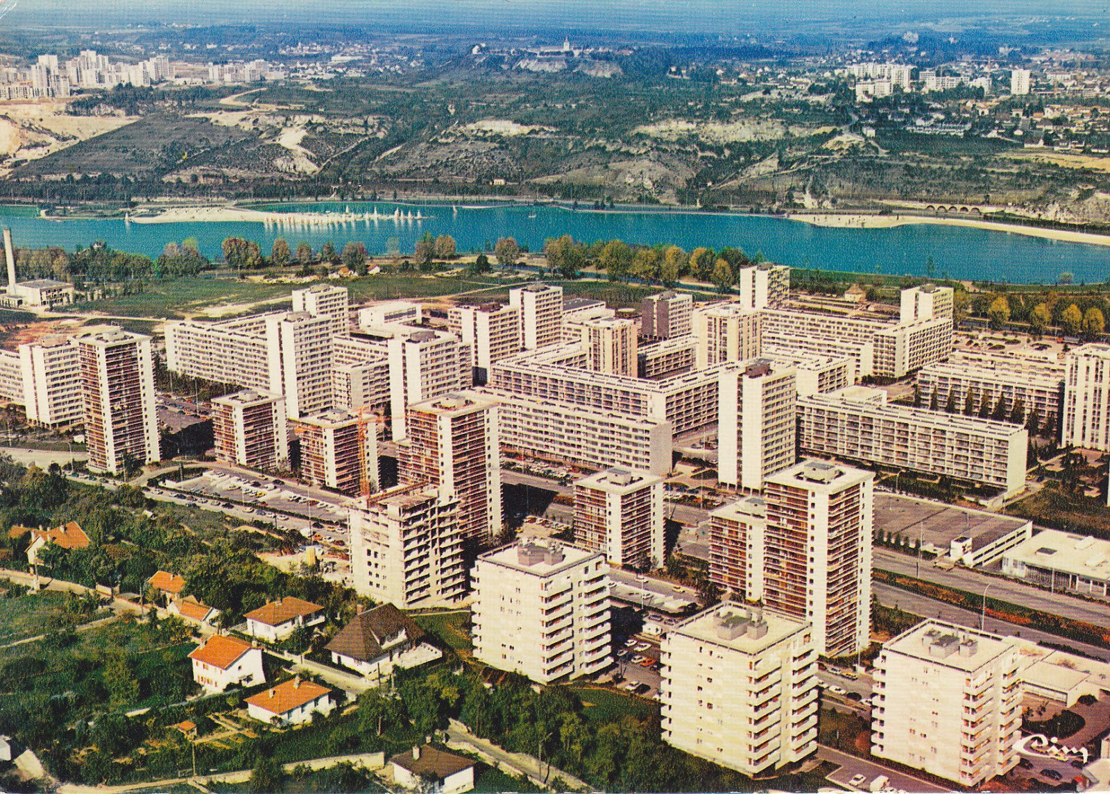 Dijon - Lac Kir: Agressés Et Blessés, Le Récit De Trois Victimes Dijon - Lac Kir: Agressés Et Blessés, Le Récit De Trois Victimes