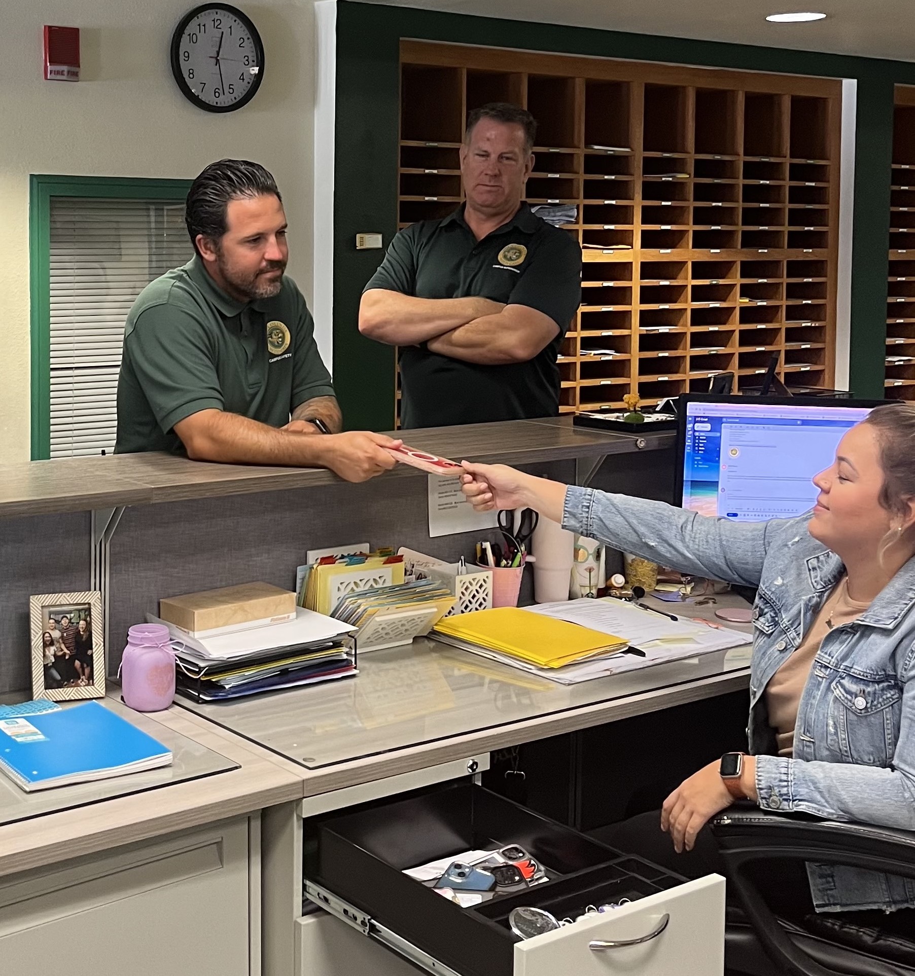 DMPS Announces New District-Wide Cell Phone Policy For The Upcoming School Year DMPS Announces New District-Wide Cell Phone Policy For The Upcoming School Year