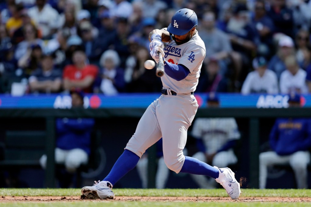Dodgers' Conforto Stays Hot, Powers Win Against Mariners Dodgers' Conforto Stays Hot, Powers Win Against Mariners